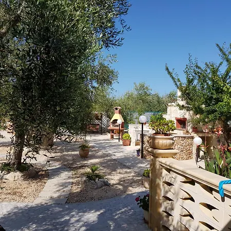 Monolocale Con Tetto In Legno Vieste